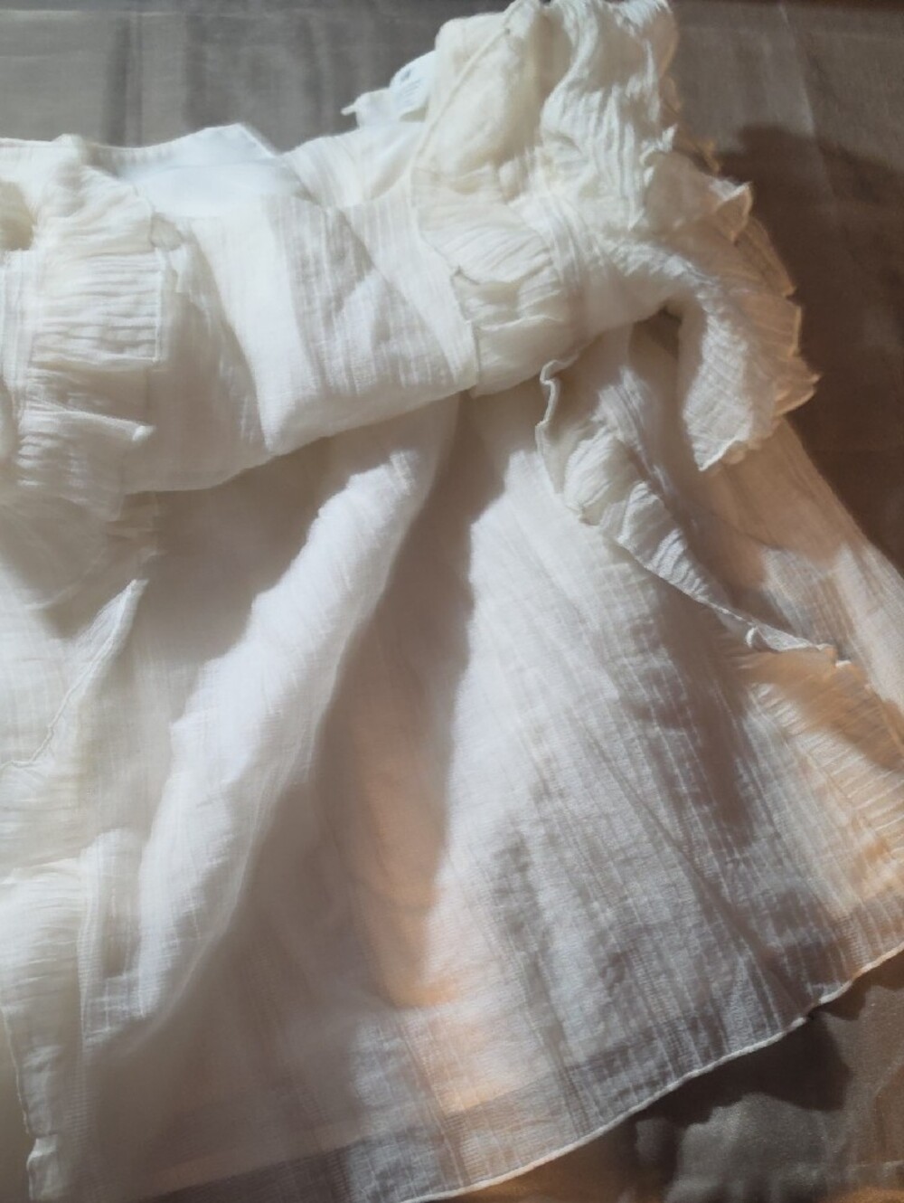 H&M White Textured Ruffle Blouse - Picture 4 of 6